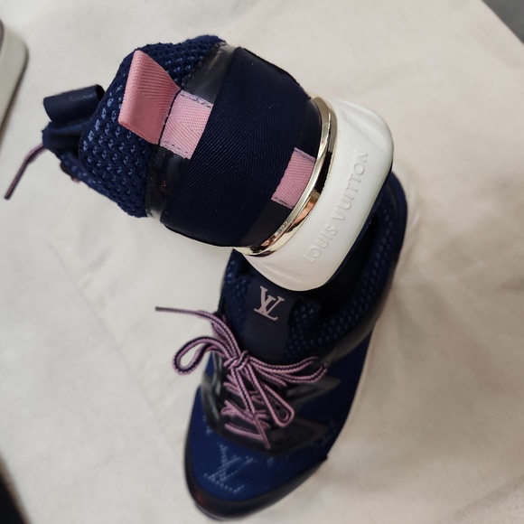 Louis vuitton sneaker - Picture 3 of 7